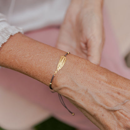 Pulseira Nossa Senhora de Fátima em Prata Dourada com Fio