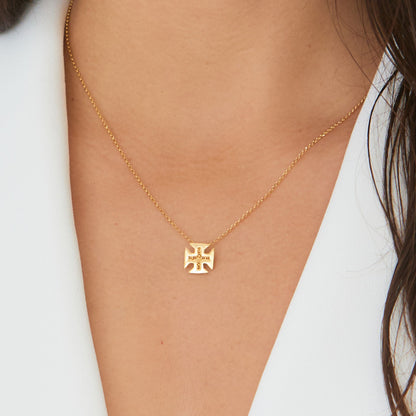Colar Cruz de Cristo em Prata Dourada