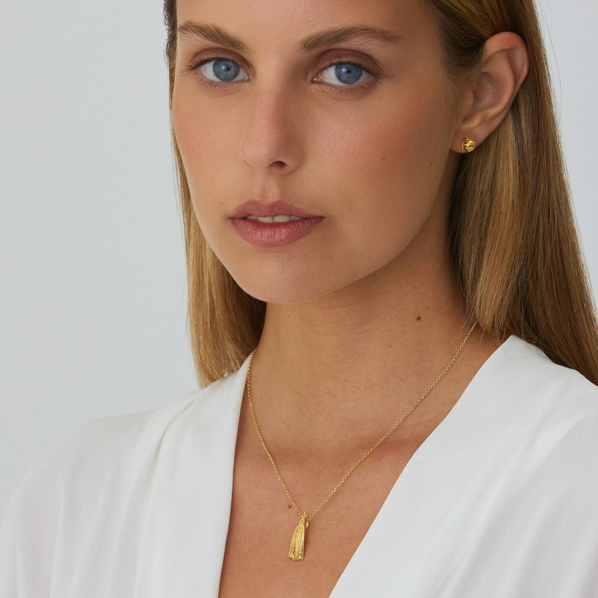 Conjunto Nossa Senhora de Fátima em Prata Dourada