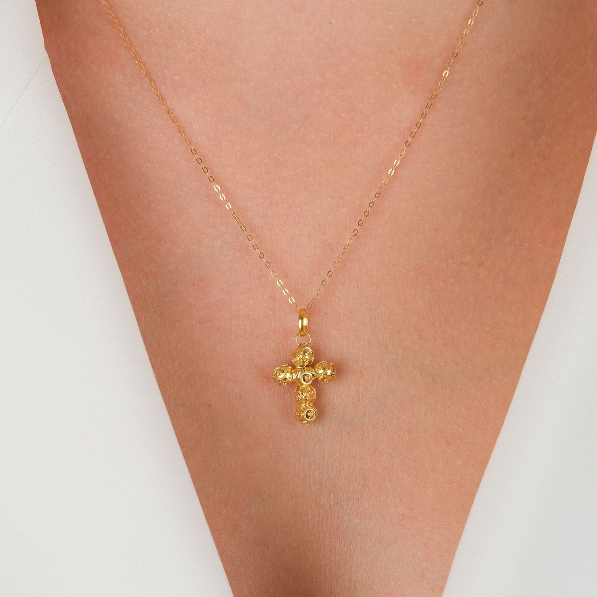 Colar Cruz Contas de Viana em Ouro 19,2Kt
