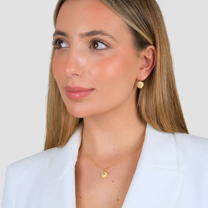 Conjunto Caramujo Branco e Verde em Prata Dourada