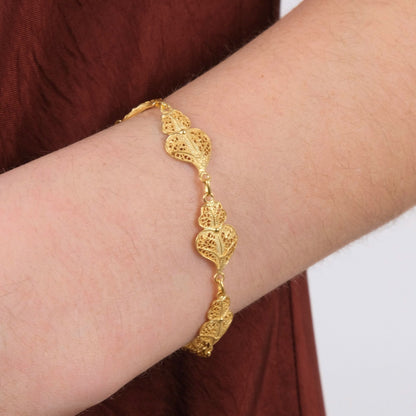 Pulseira Cinco Corações de Viana em Prata Dourada