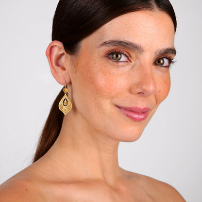 Brincos Lágrima Flor em Ouro 19,2Kt com Diamantes