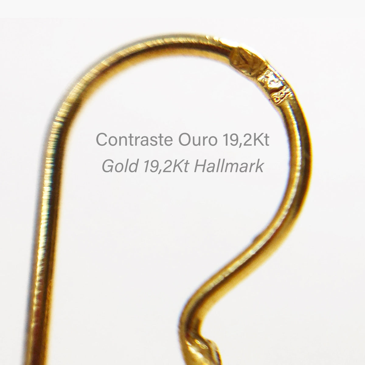Brincos à Rainha XS em Ouro 19,2Kt